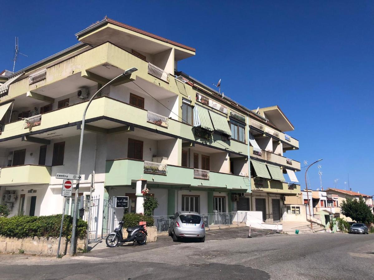 Agape Rooms In Tropea Exteriör bild